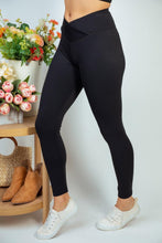 FINAL SALE Crossover Front Leggings