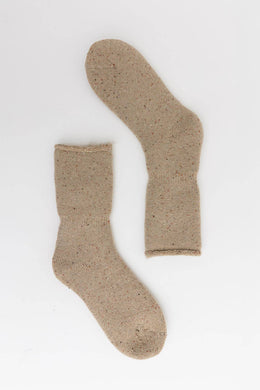 Thick Knit Crew Socks for Ultimate Fall & Winter Warmth - Oatmeal
