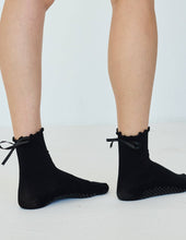 Lucky Honey The Juliet Grippy Sock: White