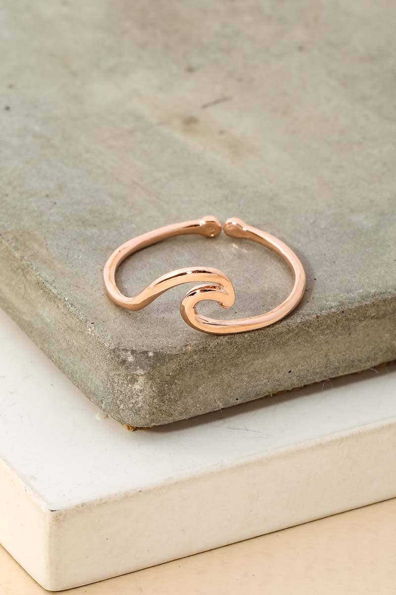 Gold Dipped Wave Cutout Adjustable Ring - R