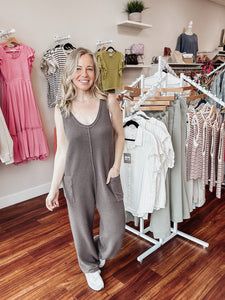 Knitted Jumpsuit with Large Pockets - Chocolate