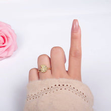 24K Gold Filled Clam Shell Pearl Adjustable Ring in Gold