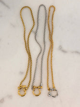 LOCKET NECKLACE: SILVER NECKLACE WITH GOLD PENDANT by Chansutt Pearls