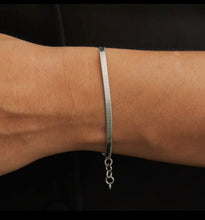 Dainty Herringbone Bracelet - Silver