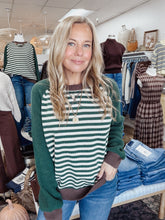 Ridgeline Striped Colorblock Raglan Long Sleeve Crew Sweater - Hunter Green