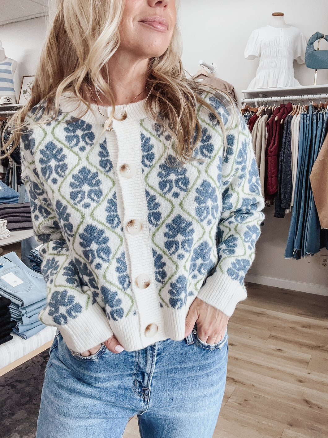 Nordic Bloom Floral Pattern Button Down Cardigan - Blue