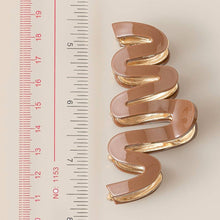 Wavy Line Hair Claw Clip