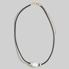 Leather Cord Baroque Pearl Station Necklace: WGBR