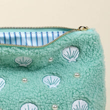 Teddy Pouch–Seashells & Pearls