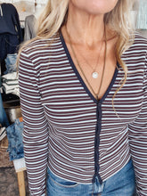 GOOD AMERICAN Rib V Neck Cardigan - Ivy Stripe