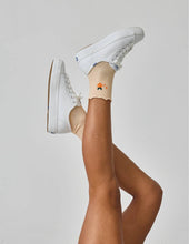 Everyday Ruffle Sock: Peach