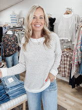 Marlowe Striped Crew Neck Raglan Pullover - Taupe