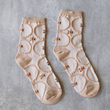 Women's Antique Floral Casual Socks: Ivory/Yellow
