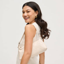 Audrey Shoulder Bag: Chocolate