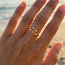 Gold Dipped Wave Cutout Adjustable Ring: Silver