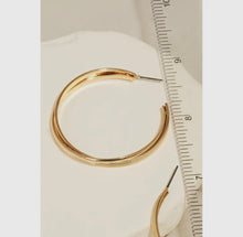 Intricate Layered Metallic Hoop Earrings - Gold