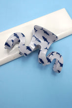 FRESH FISH STYLE RECTANGLE HAIR CLAW CLIPS - Shark