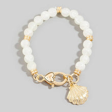 Sea Shell Charm And Heart Clasp Glass Beaded Bracelet - Blue