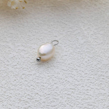 18K Gold PVD Stainless Steel Freshwater Pearl Charm Bar : Gold