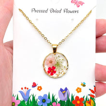 Dried Flowers Floral Irregular Round Pendant Necklace - Leucanthemum paludosum