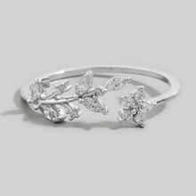 Delicate Rhinestone Leaf Open Ring - Silver