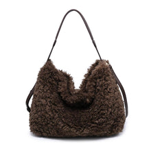 Lumi Hobo: Brown