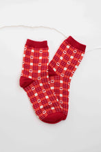 Plaid Heart Socks: Beige