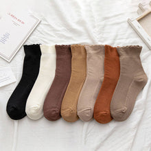 RUFFLED SOLID COLOR MID-TUBE SOCK