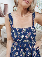 FINAL SALE Sweet MagnoliaFloral Dress - Navy