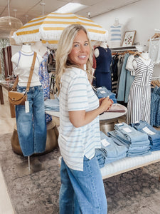 Everyday Striped Linen Blend Relaxed Fit V Neck - Chambray