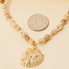 Pearl Studded Clam Shell Pendant Conch Beaded Necklace