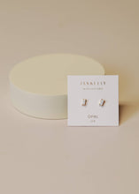Baguette - White Opal - Earrings