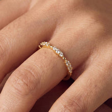 Hammered Pave Cz Eternity Band Ring: Silver
