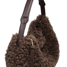 Lumi Hobo: Brown