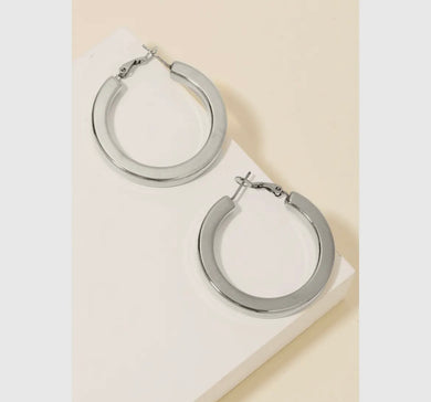 Flat Edged Metallic Hoop Earrings - Silver