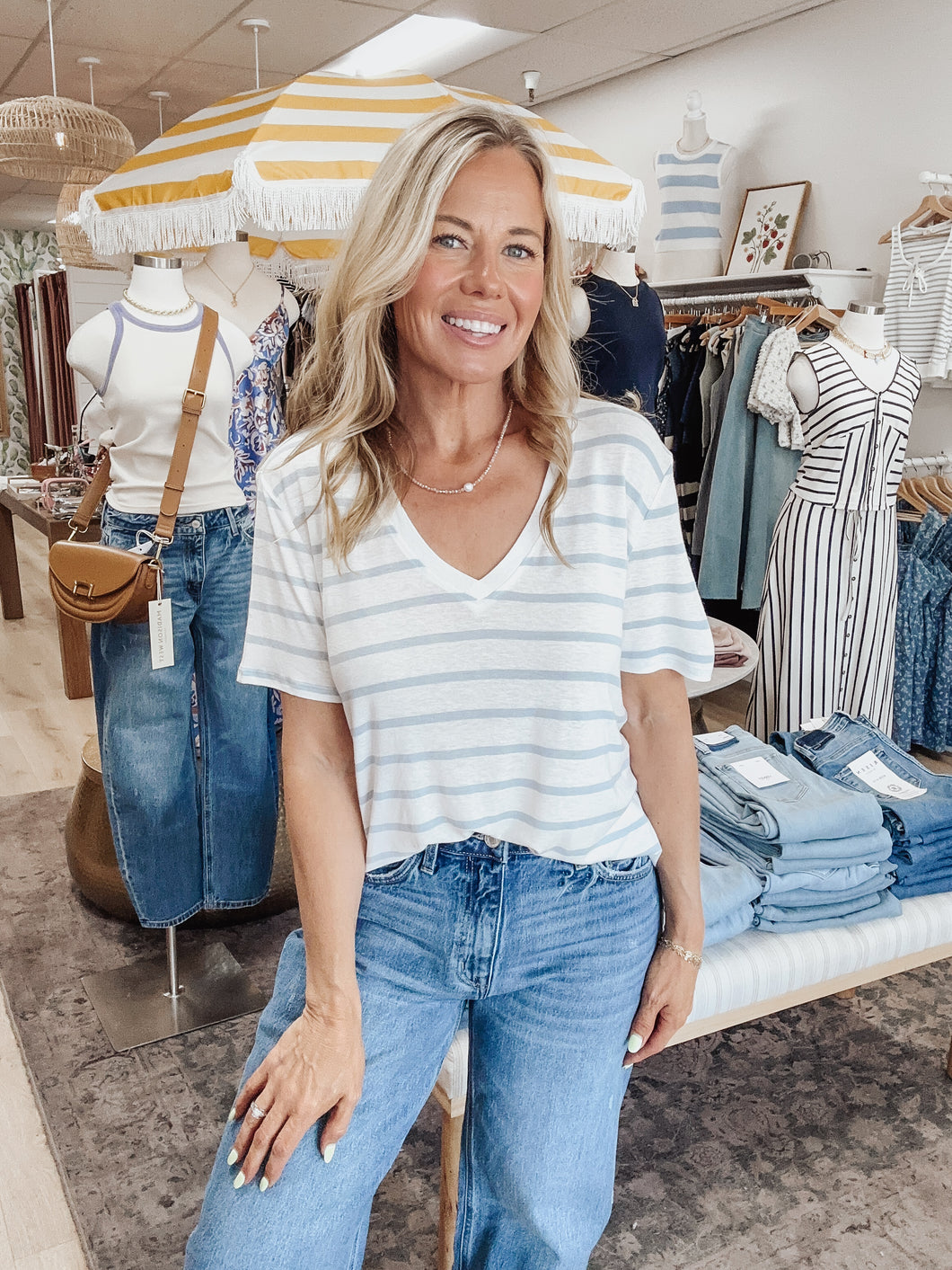 Everyday Striped Linen Blend Relaxed Fit V Neck - Chambray