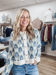 Nordic Bloom Floral Pattern Button Down Cardigan - Blue