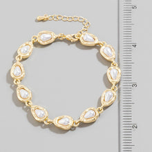 Teardrop Pearl Link Chain Bracelet