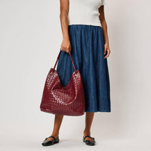 Ezia Hobo Handbag - Burgundy