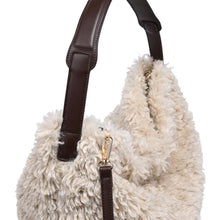 Lumi Hobo: Brown