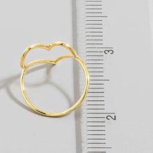 Heart Cutout Band Ring: Gold