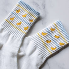 Juicy Fruit Casual Socks: Strawberry