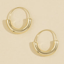 Polished Curved Tube Hoop Earrings: Silver