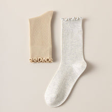 Vertical Stripes Thin Solid Ruffle Crew Socks - Grey