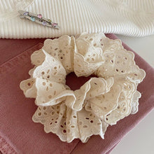 BIG LACE HOLLOW HAIR TIE SCRUNCHIES - Beige