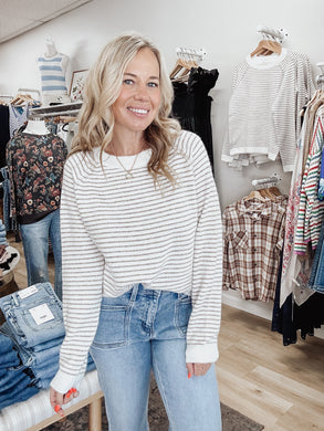 Marlowe Striped Crew Neck Raglan Pullover - Taupe