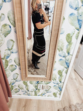 Uptown Geo Short Sleeve Modern Print Dress - Black Multi