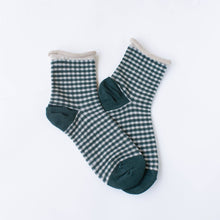 Picnic Mid Crew Socks: Oatmeal Brown