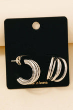 Five Line Hoop Earrings. Gold