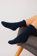 Thick Knit Crew Socks for Ultimate Fall & Winter Warmth - Oatmeal